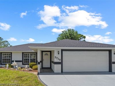 3719 Lakewood Rd
