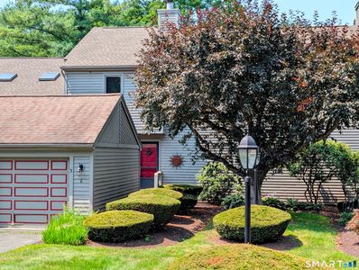 Property at 6 Ledgewood Drive #6, Brookfield, CT