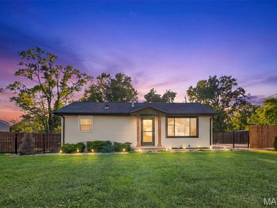 15 Cascade Dr