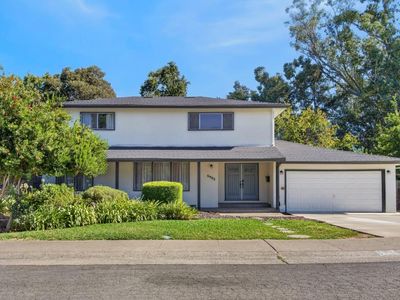 6903 Los Olivos Way