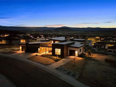 5191 Lions Paw Street