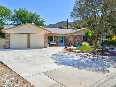 12249 Victoria Falls Dr NE