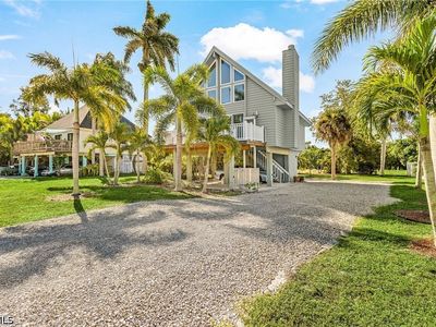 Property at 7443 Pomegranate Dr, Bokeelia, FL