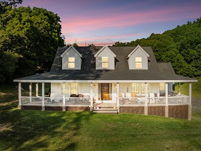 1354 Clover Hollow Rd