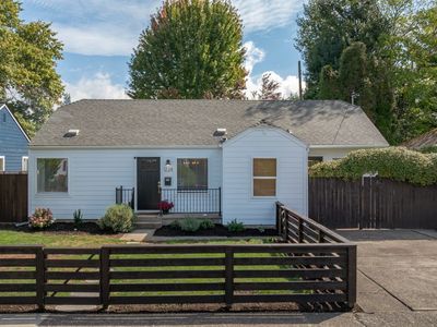 1228 NW Cedar St