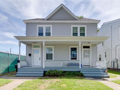 823 Mount Vernon Ave