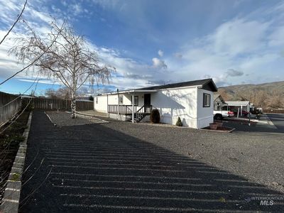 1430 Chestnut St Trailer 29
