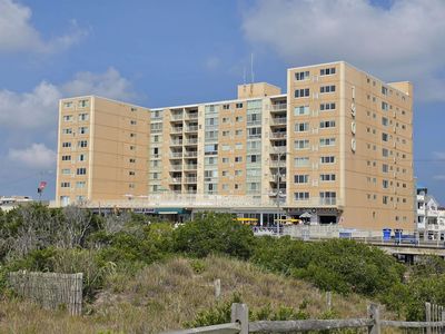 1900 Boardwalk Unit 303