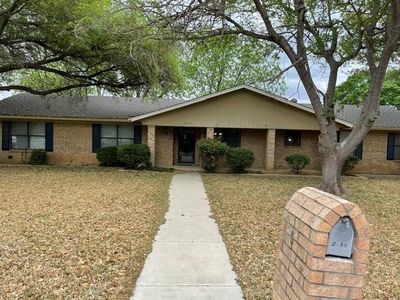 2815 Good Shepherd Dr