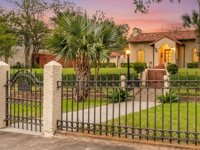 222 Oriental Rd