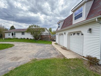 3840 Long Rd