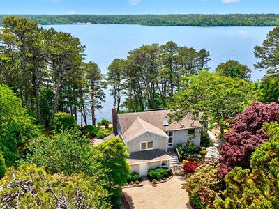 25 High Point Drive