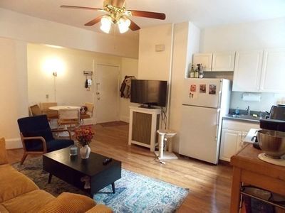 514 Harvard St #2D