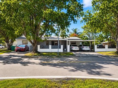 3445 NW 191st St