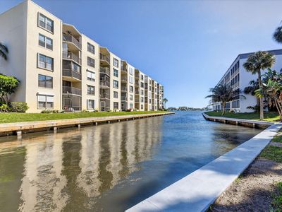 200 Waterway Drive S #104