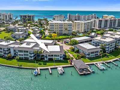 3400 Gulf Shore BLVD N #J3