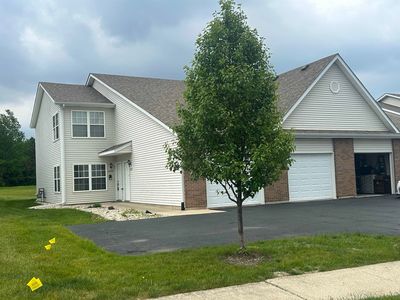 6334 Oak Crest Ln