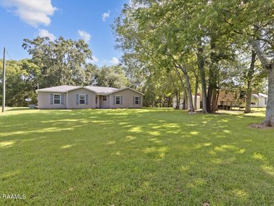 2493 Saint Landry Hwy