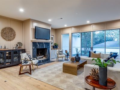 9563 Windy Knoll Dr