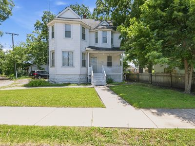 458 Winston Ave
