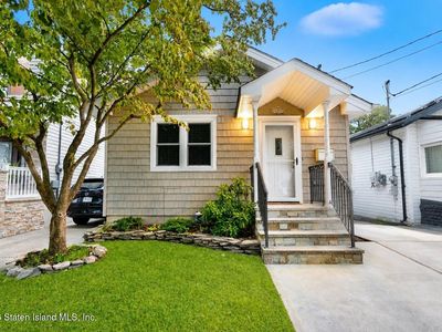 37 Sprague Ave