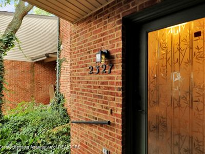 2327 Coyote Creek Dr