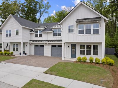 544 Hayes Park Blvd
