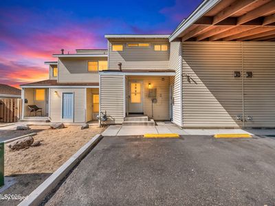 3496 Willow Hills Cir