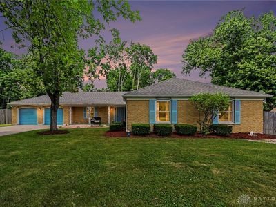 907 Debbie Ct