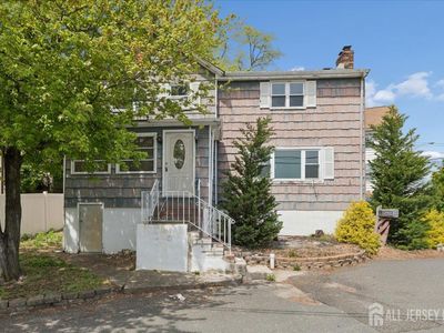 Property at 37 Hensler Ln, Sayreville, NJ