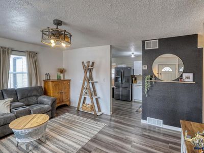 337 E Saint Francis St