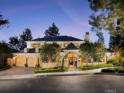 7 Oakmont Ln