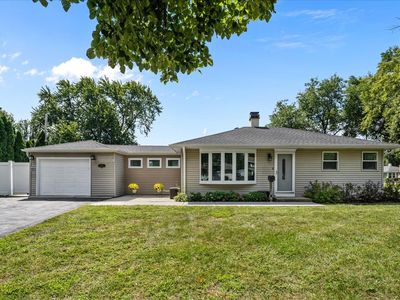 2311 Sigwalt St