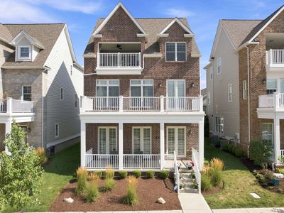 7 Carolina Ave
