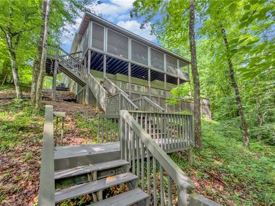 107 Blackfox Way