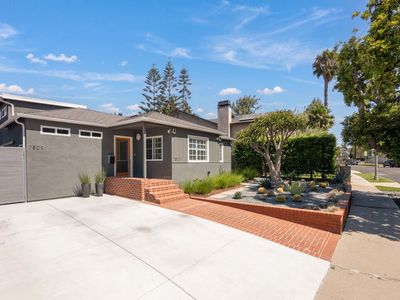 7807 Breen Ave