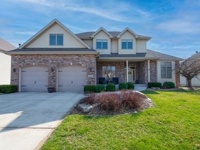 669 Davis Cir