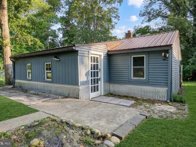 2451 Log Cabin Rd