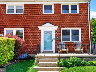 2225 Ellen Ave