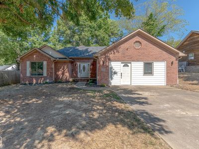 4105 Jessica Ln