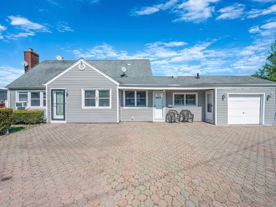 56 Pickwick Lane