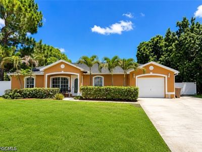 416 Candlewick Cir