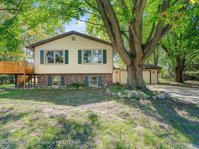 2896 Avery Rd