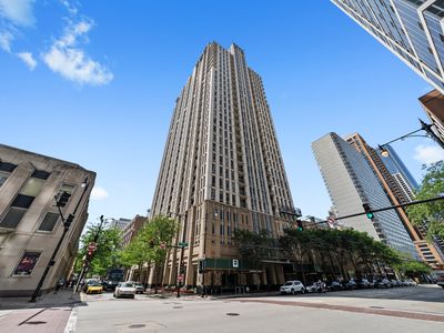 1250 S Michigan Ave APT 2900