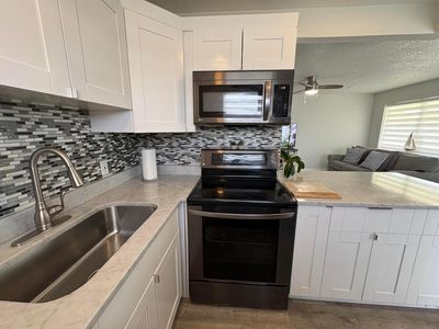277 CHATHAM N