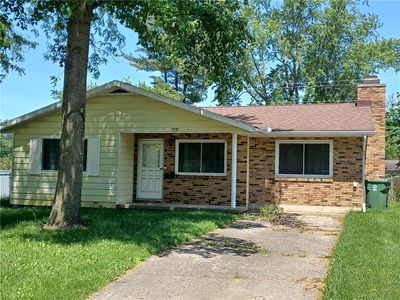 844 Merri Ln
