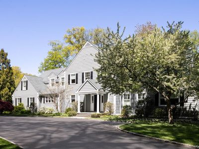 24 Matinecock Farms Road