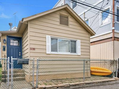 33B Edgewater Park #33B