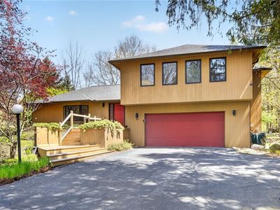 315 Blackstone Ave