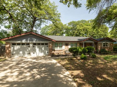 637 Post Oak Dr